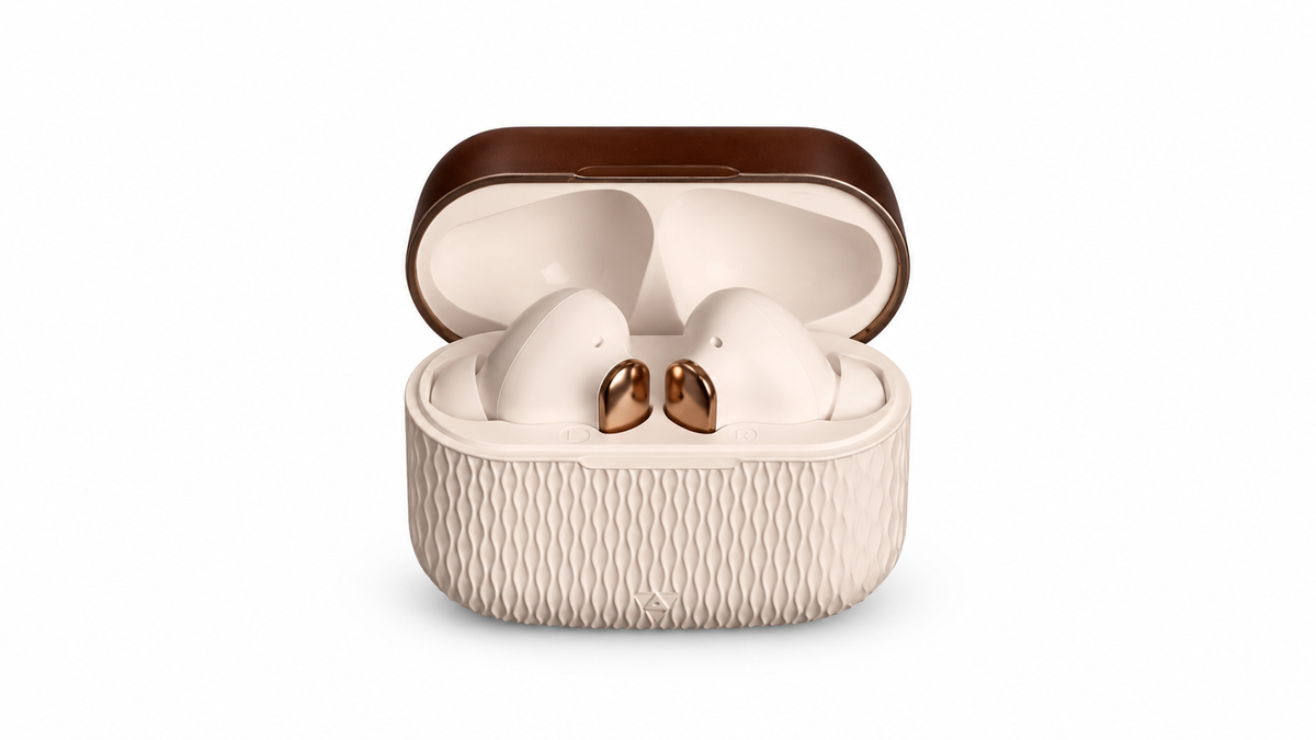 DENVOR AirVox Lite earbuds with case open